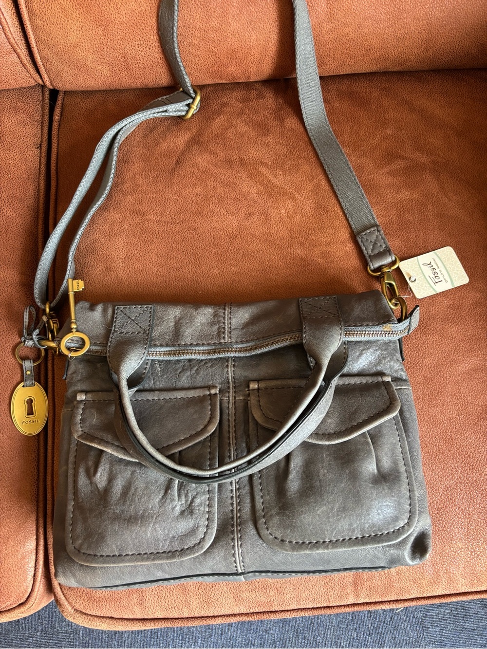 Fossil Gray Leather Crossbody Bag with Front Flap Pockets - Picture 2 of 12